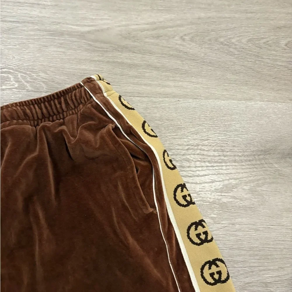 Gucci Interlocking GG Stripe Velour Brown Jogger Size small
